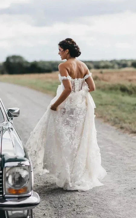Vestido para boda con hombros descubiertos, encaje estilo imperio, plisado, corsé en la espalda. Vestido de novia/Vestido formal.